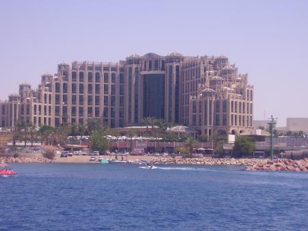 notre hotel le hilton